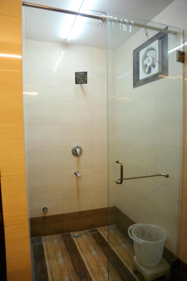 Aerocity Hotel Jindal Palace Delhi- A Well Hygiene Property"All Staff Vaccinated " Нью-Делі Екстер'єр фото