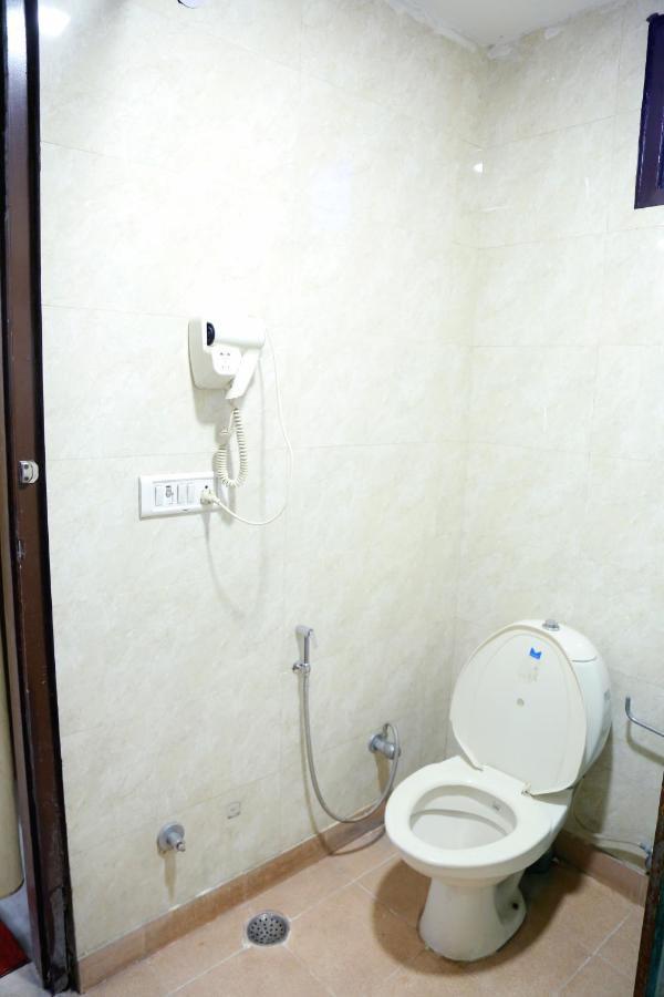 Aerocity Hotel Jindal Palace Delhi- A Well Hygiene Property"All Staff Vaccinated " Нью-Делі Екстер'єр фото