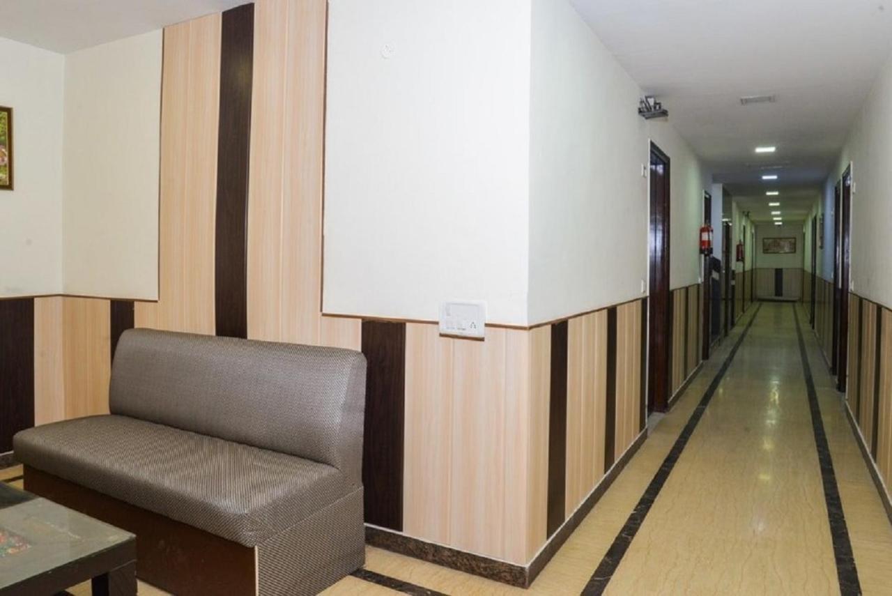 Aerocity Hotel Jindal Palace Delhi- A Well Hygiene Property"All Staff Vaccinated " Нью-Делі Екстер'єр фото