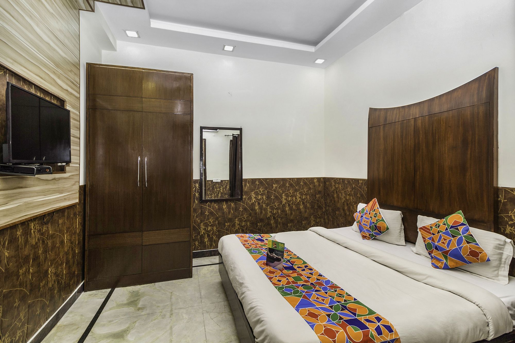 Aerocity Hotel Jindal Palace Delhi- A Well Hygiene Property"All Staff Vaccinated " Нью-Делі Екстер'єр фото