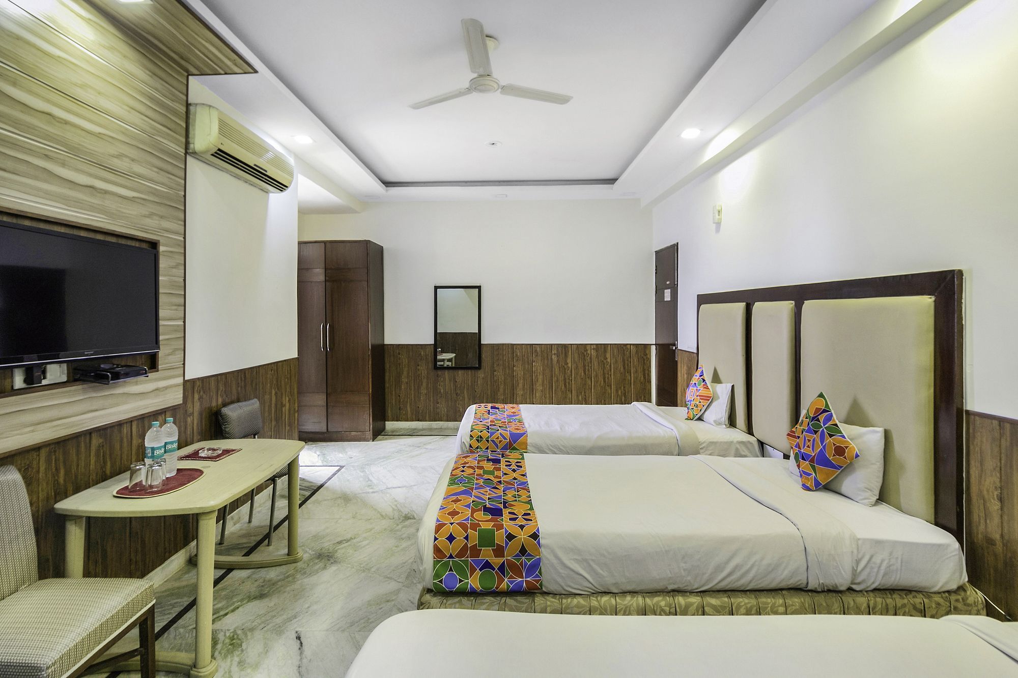 Aerocity Hotel Jindal Palace Delhi- A Well Hygiene Property"All Staff Vaccinated " Нью-Делі Екстер'єр фото